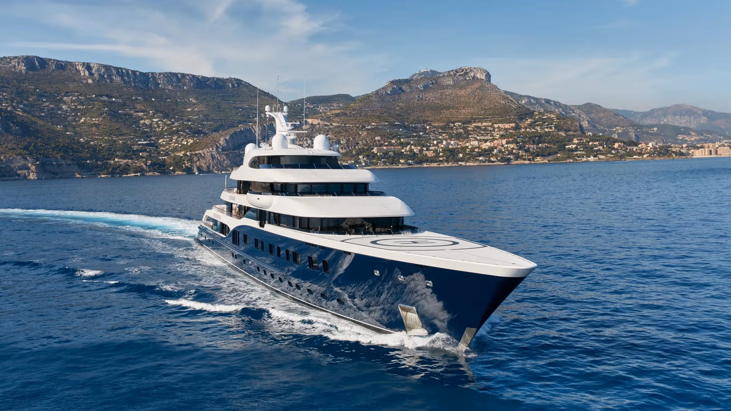 Top 5 Yacht Destinations to Explore This Season
